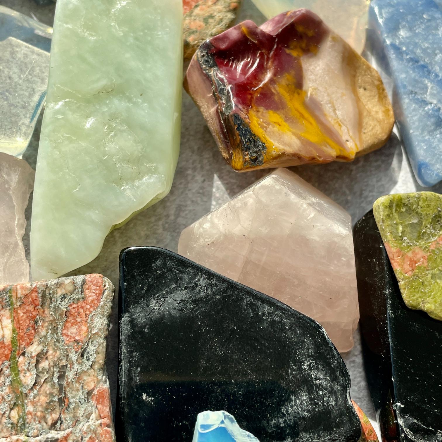 Polished Slabs-Mixed-500g (15-20pc) Polished Slabs-Mixed-500g (15-20pc)